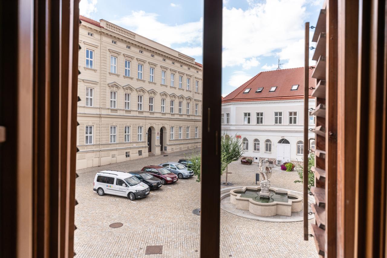 Hotel Clemar Znojmo Exterior photo